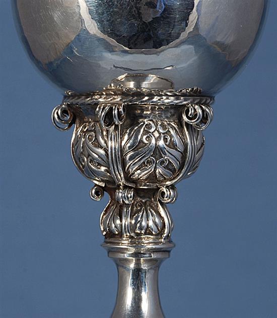 A good George V Arts & Crafts planished silver goblet, Height 5 ¾”/146mm Weight 5.7oz/162grms